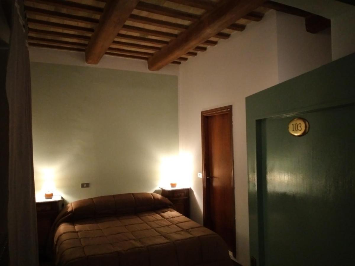 Hotel B&B Resort Fonte La Castellana Sarnano Luaran gambar